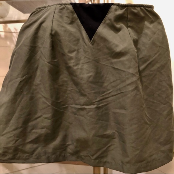 Terry Cycling Skort size 8 EUC $100 retail - Picture 4 of 6